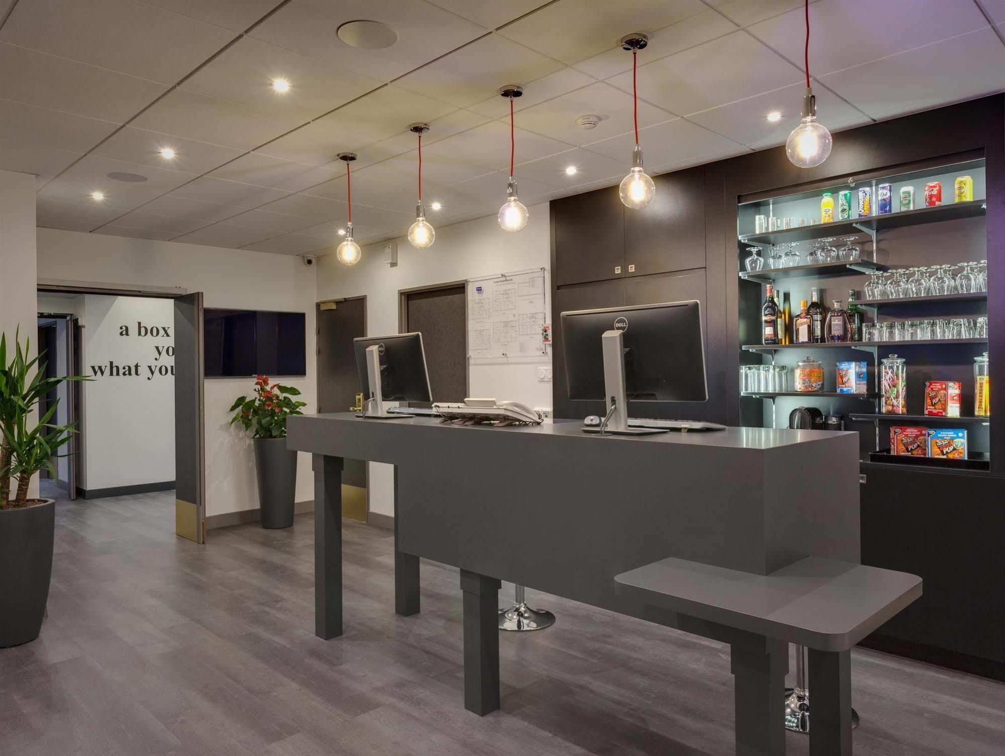 Hotel Kyriad Rennes Centre Gare Экстерьер фото